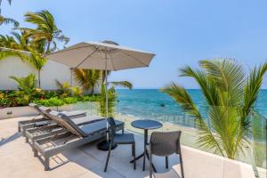 Luxury 2 bed 2 bath Beach Front Condo - Bucerias