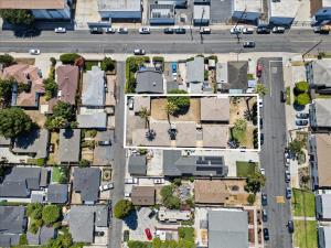 20 percent OFF Cozy Modern Suite