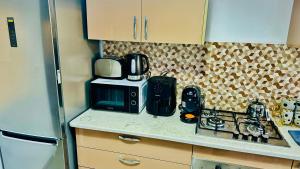 Modern, Comfortable, Quiet Apartment and Ideal Location