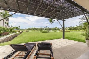 Luxury Ground-Floor Condo 3 bed 4 and half bath