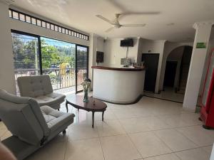 5ta HOTEL CONTINENTAL