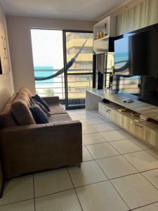 Apartamento 2 quartos vista mar praia de iracema mobiliado