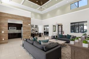 Modern resort style retreat with great amenities