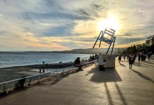 Seaside place, beach, free WI FI, parking