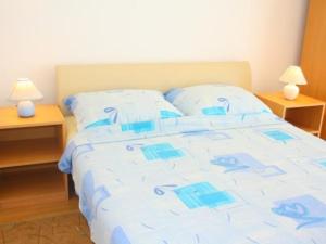 Apartments Degi - Two Bedroom Apartment