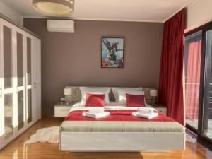 Beachfront Luxury Villa with Private Pool & Stunning Sea Views