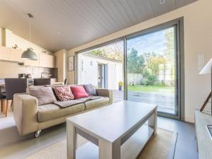 Maison familiale de 6 pers à 50m de la plage à La Flotte - FR-1-835-37