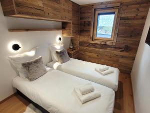 Appartement moderne 2 ch, proche centre, parking, wifi - FR-1-598-196