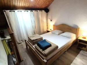 Studio avec mezzanine pour 4 pers, bien situé à Valfréjus - FR-1-265-375
