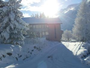 Studio avec mezzanine pour 4 pers, bien situé à Valfréjus - FR-1-265-375