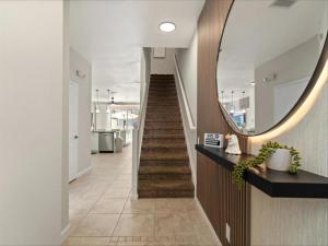 3 Bedrooms 3 Bathrooms Windsor Palms 2318Sp