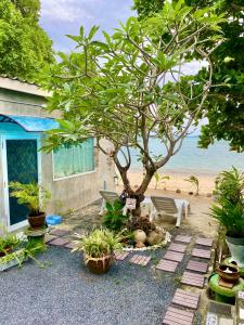 NEW Beach Bungalow in Phuket with sunset view