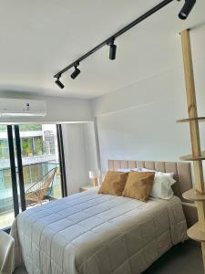 Bright Designer Studio with Balcony at Palermo Soho