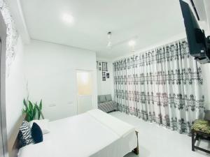 Hikka Heaven Guest House