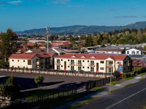 New Castle Motor Lodge