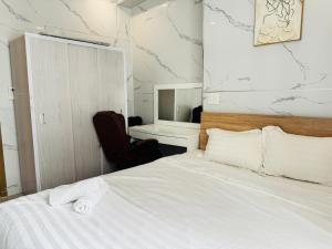 2 Bedroom Apt An Thuong, My Khe Beachfront Da Nang