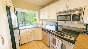 Mt Bachelor Village 424 A SR condo