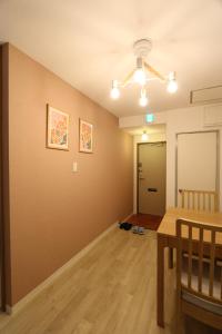 HANA Inn 1m to Metro Large 2DK Tennoji 4m Shinsaibashi 13m 3F No Lift