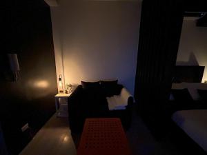 Shore 2 Residences - Takyas Staycation