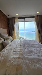 Copacabana Beach Jomtien from Avalon Real Estate