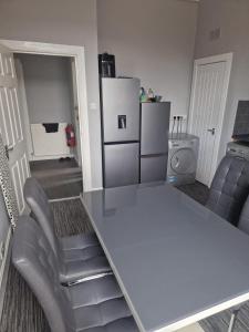 Whole property in Kelty Fife