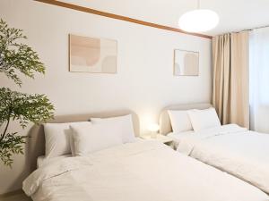 Sunny Stay Gongdeok Station