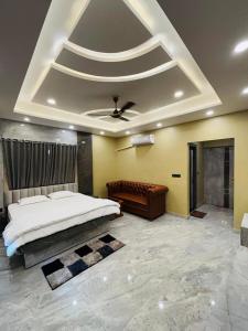 Annapurnq Banquet And Inn