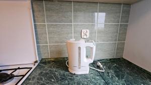 M przy Broniewskiego