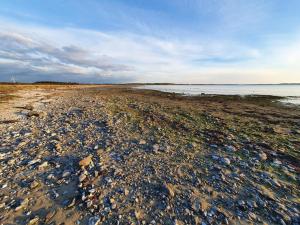 6 person holiday home in Nibe-By Traum