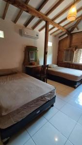 Sunset Side Gili Home