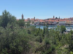 Rose rooms on the island of Rab