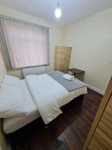 Bright and Convenient Top flat