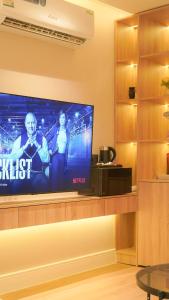 Luxe Haven Studio Comfort near Boulevard111