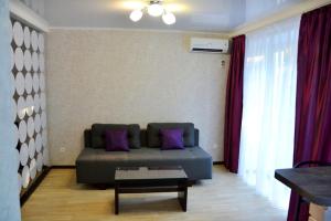 Exclusive apartment direct at the