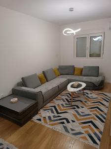 Gorgerous 2 Bed Apartment