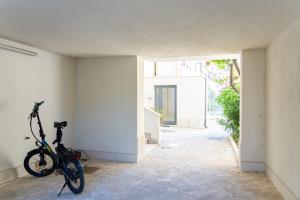 Esclusiva Struttura Fronte Mare, Vicino al Centro Città