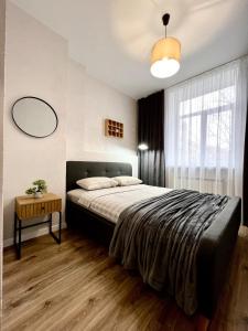 New one 2025 in center!