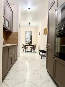 New one 2025 in center!