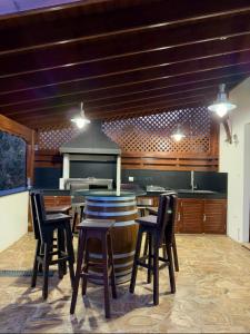 To Petrino 4 Studio- Nature, Comfort & Tradition Under One Roof