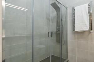 Amplio y Confortable en el Casco Viejo con Parking Privado