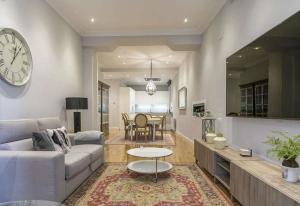 Amplio y Confortable en el Casco Viejo con Parking Privado