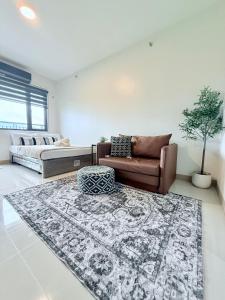 Casa Olivia - SMDC Studio with Balcony Back of SM City IloIlo