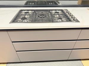 Brand New Galaxy Homes - Luxury Racecourse Stay