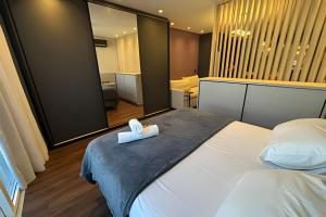 Studio Luxo - WIFI 500MB, Academia, Piscina, Lavadora