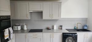 Ideal Lodgings in Radcliffe