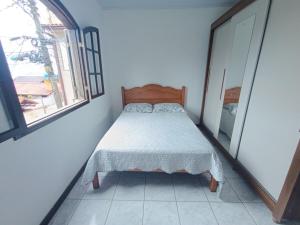 Casa na rua da Praia Vermelha, 2 minutos andando