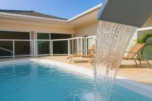 Casa Alto Padrão na praia de Itaúna