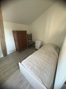 Gîte 4 personnes, 2 chambres, tout équipé à Anzy-le-Duc