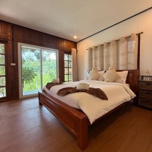 Mangrove bungalow & restaurant