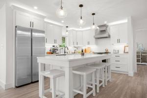 Ocean Views! Short Walk to Beach! 30A Luxury Home!